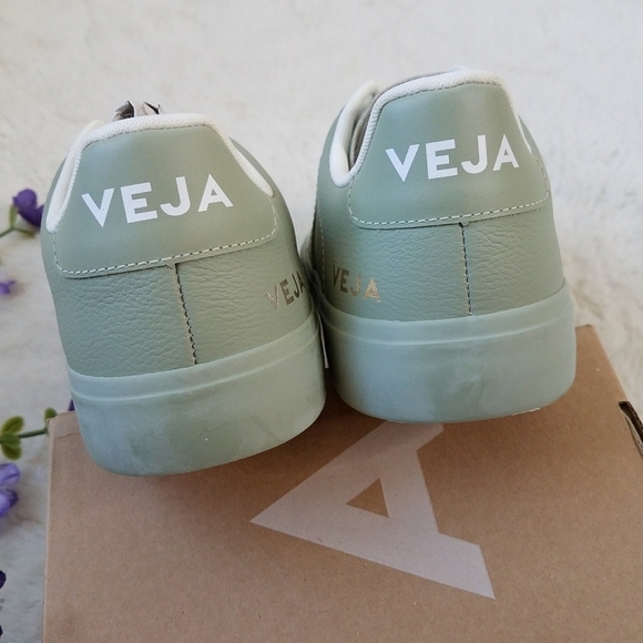 Veja Campo Leather Sneakers in Full Clay - Picture 5 of 8